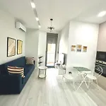 Escape - 1 아파트 *