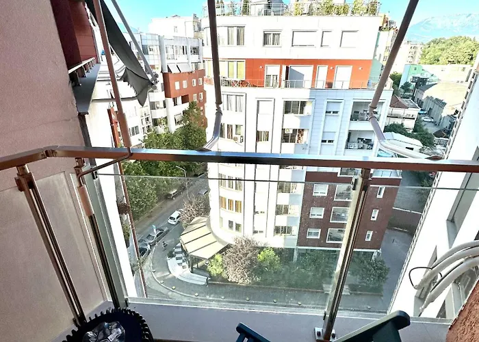 Escape - 1 Apartament