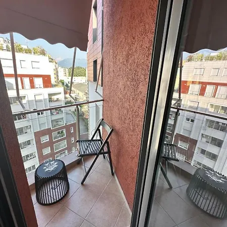 Escape - 1 Apartamento *